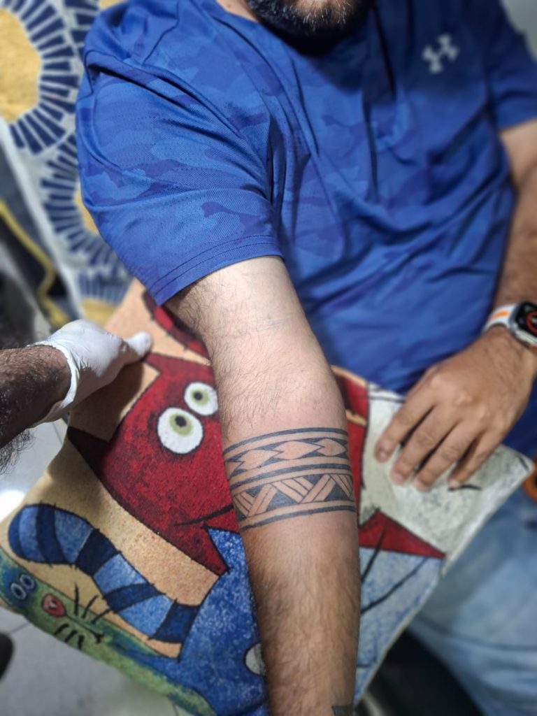 Tribal armband tattoo, an example of custom work at Devil Art Studio, Lahore